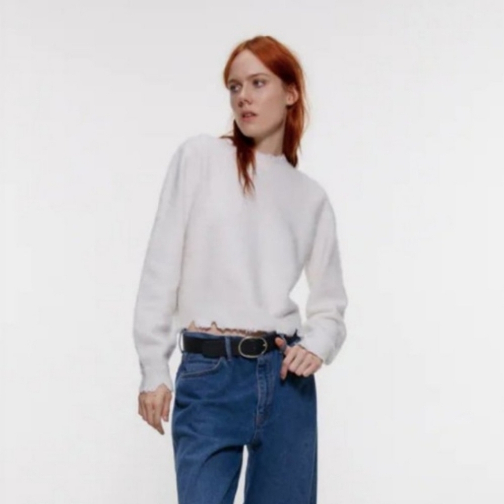 EUC Zara White Alpaca & Wool Sweater